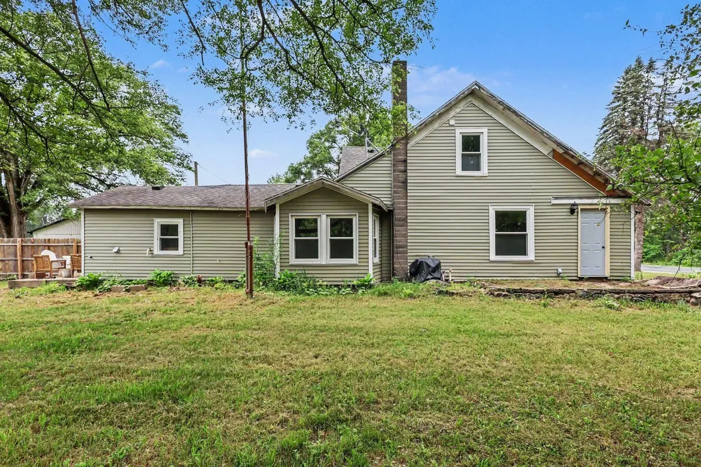 20449 W Howard City-edmore Reynolds Township MI 49329