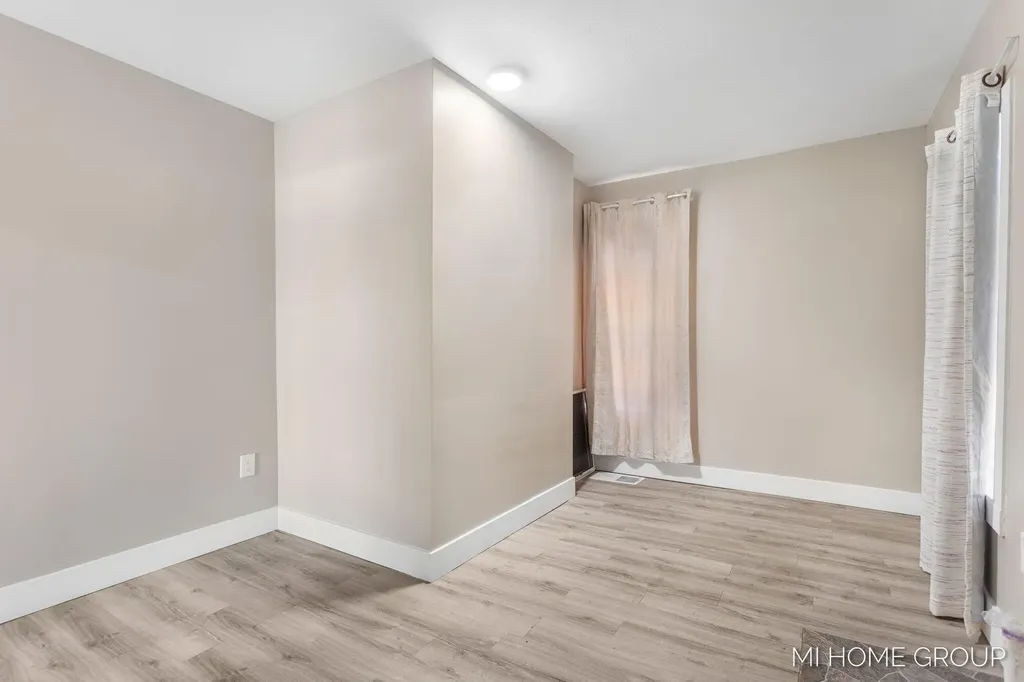 20449 W Howard City-edmore Reynolds Township MI 49329