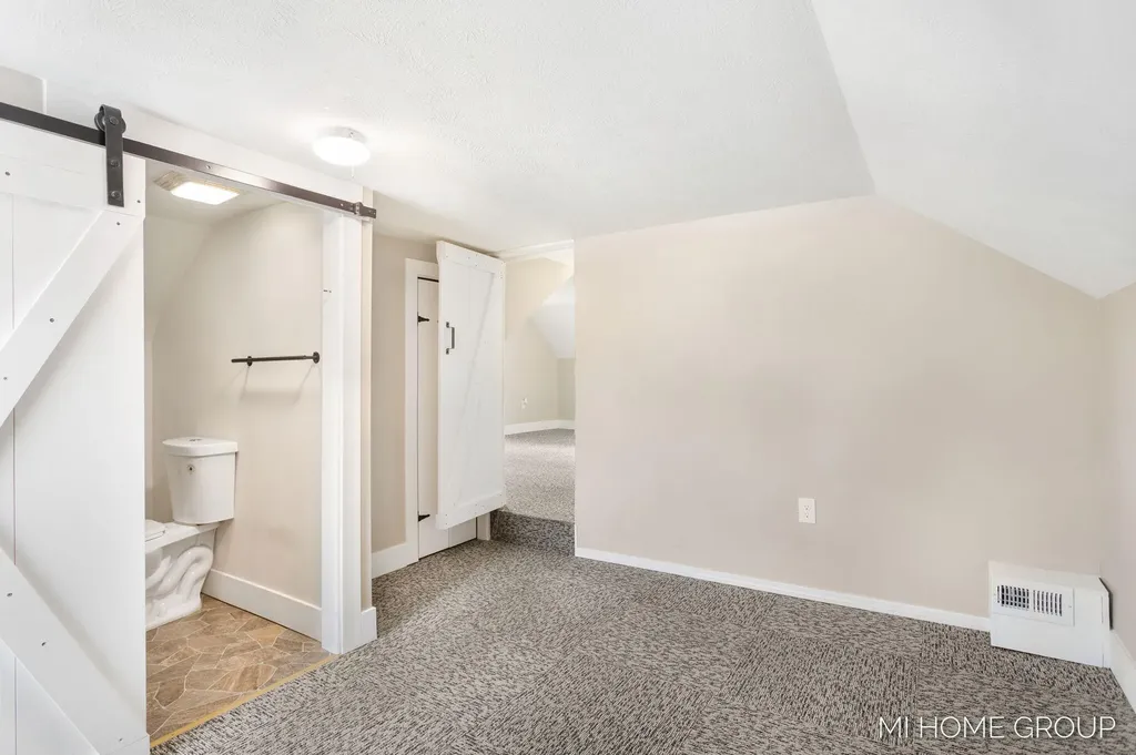 20449 W Howard City-edmore Reynolds Township MI 49329