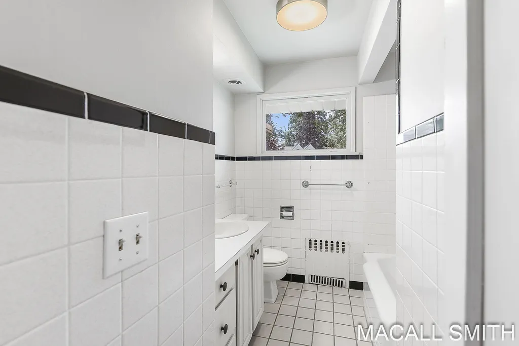 339 Wildwood Drive Holland City MI 49423