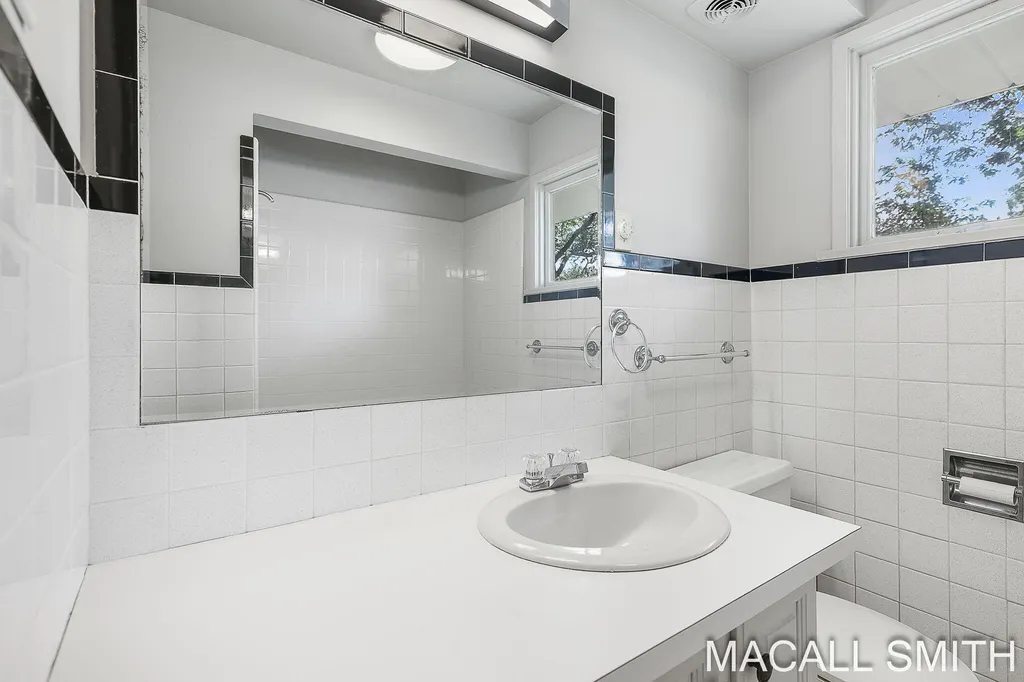 339 Wildwood Drive Holland City MI 49423