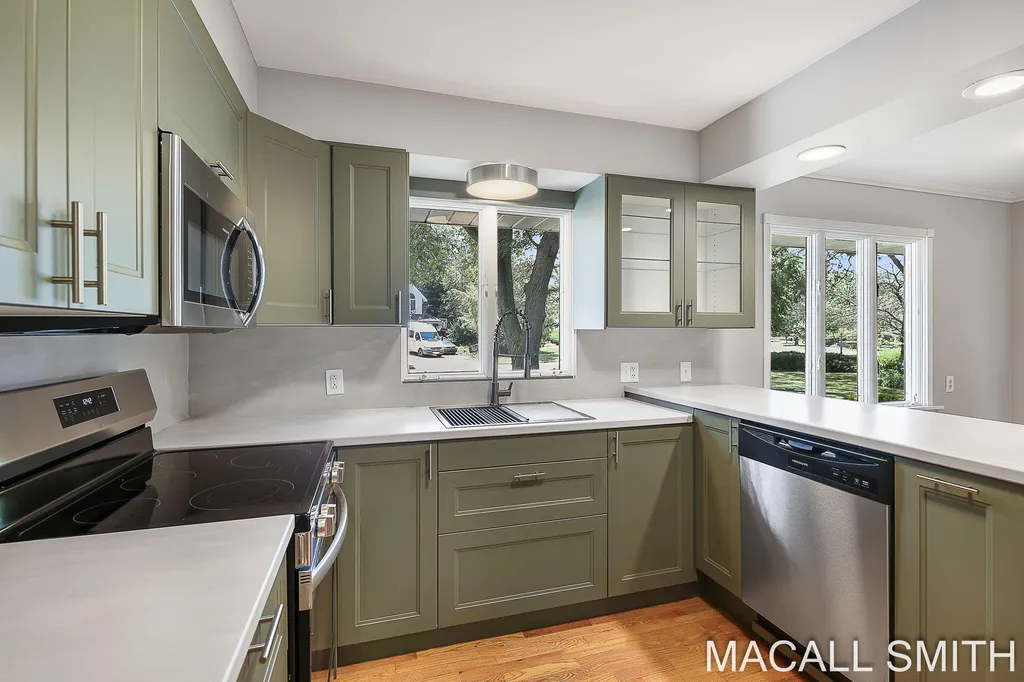 339 Wildwood Drive Holland City MI 49423