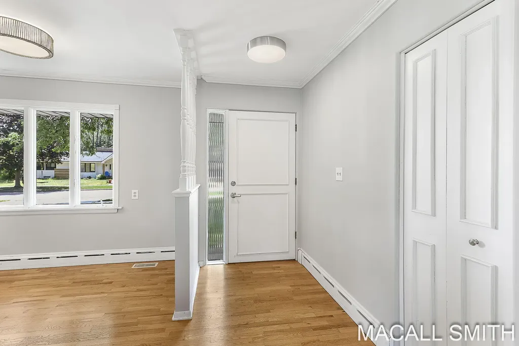 339 Wildwood Drive Holland City MI 49423