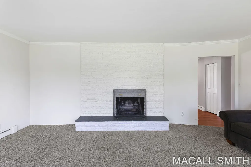 339 Wildwood Drive Holland City MI 49423