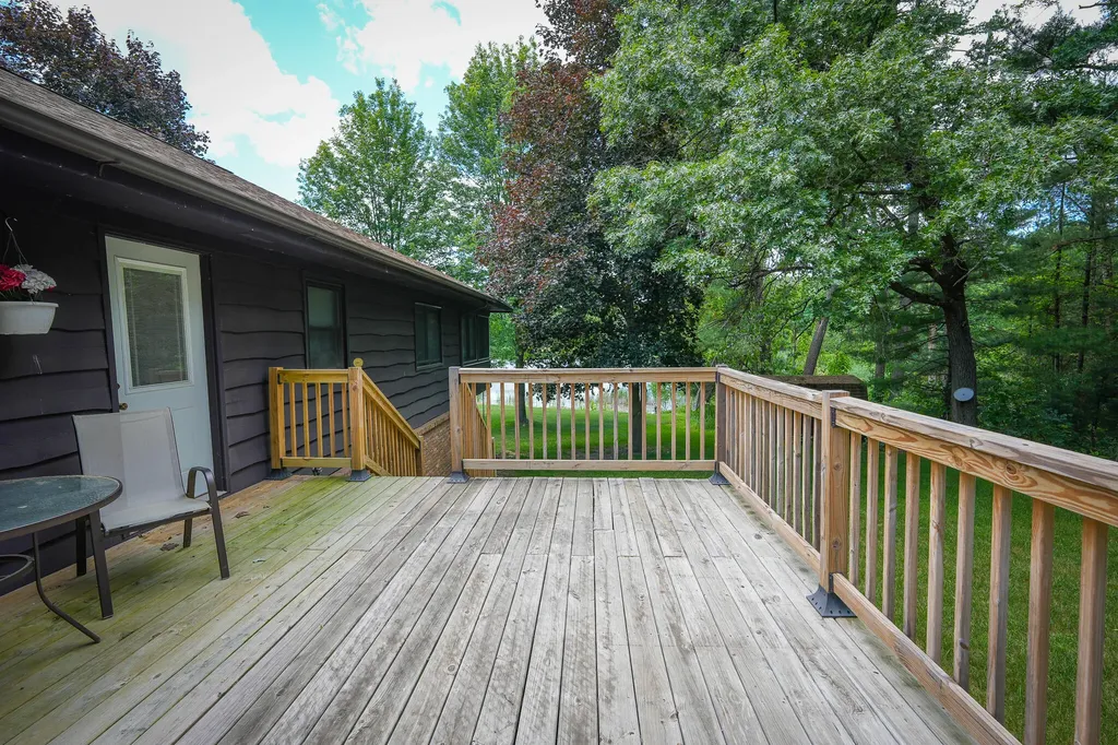 9411 Maple Hill Road Reynolds Township MI 49329