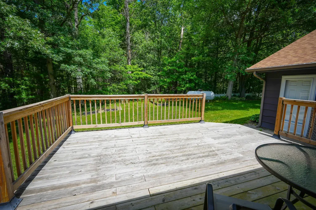 9411 Maple Hill Road Reynolds Township MI 49329