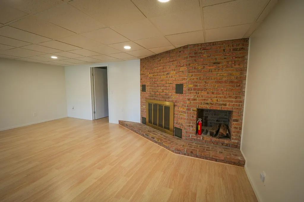 9411 Maple Hill Road Reynolds Township MI 49329
