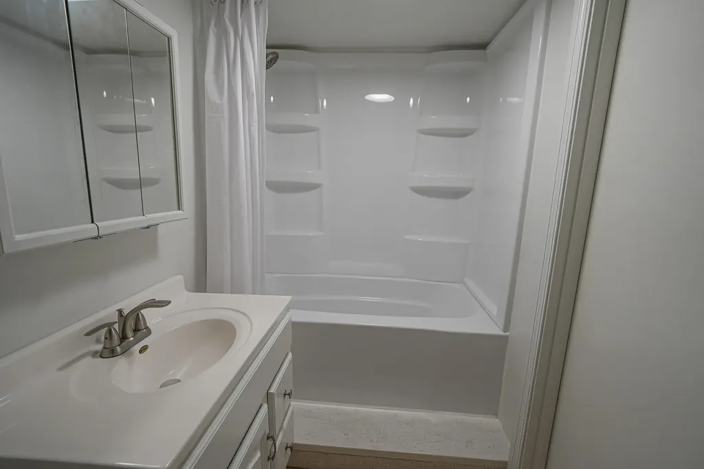 9411 Maple Hill Road Reynolds Township MI 49329