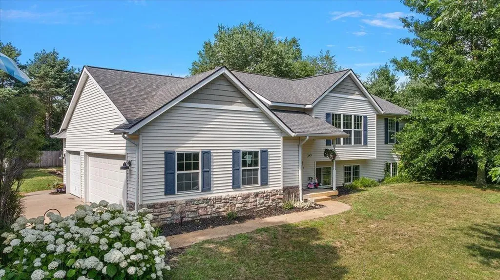 6473 Pine Point Court Polkton Charter Township MI 49404