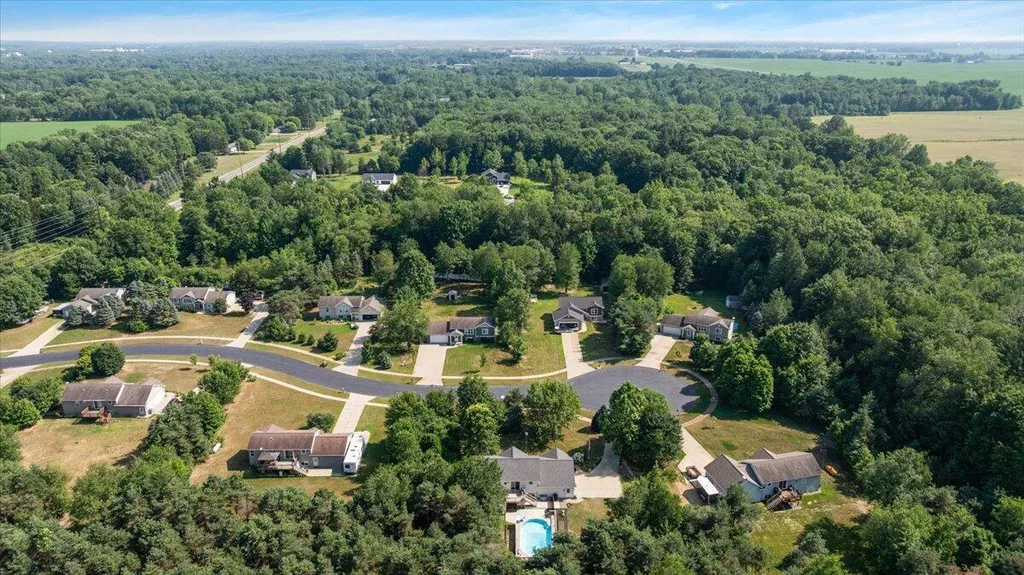 6473 Pine Point Court Polkton Charter Township MI 49404
