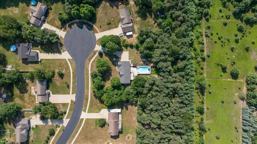 6473 Pine Point Court Polkton Charter Township MI 49404