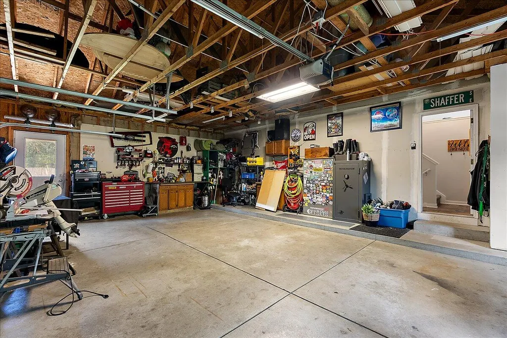 6473 Pine Point Court Polkton Charter Township MI 49404