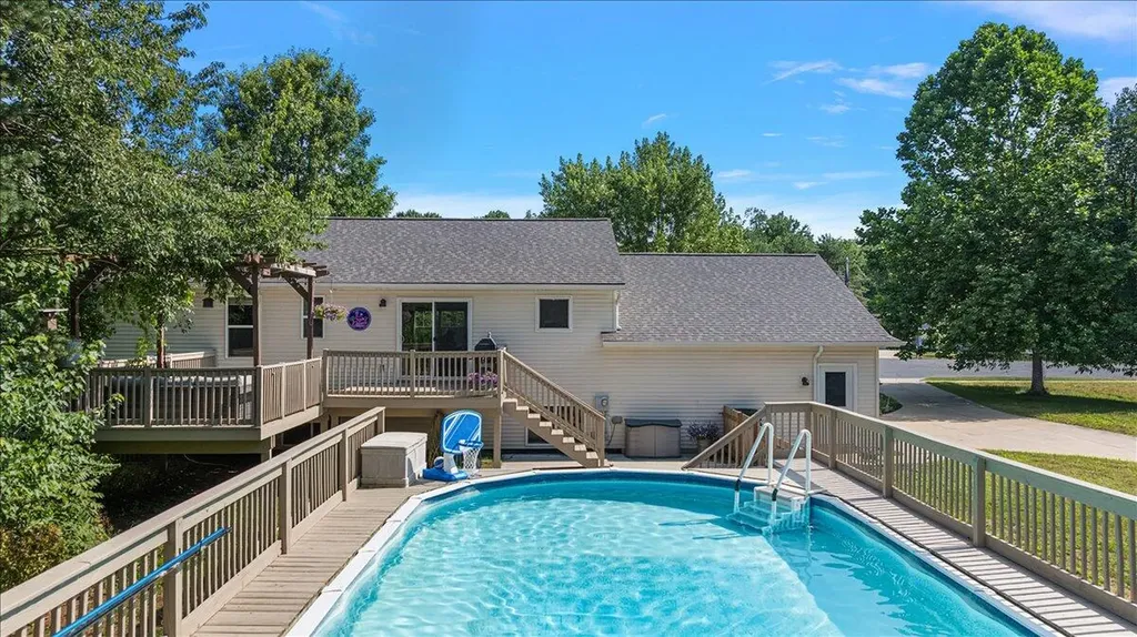 6473 Pine Point Court Polkton Charter Township MI 49404