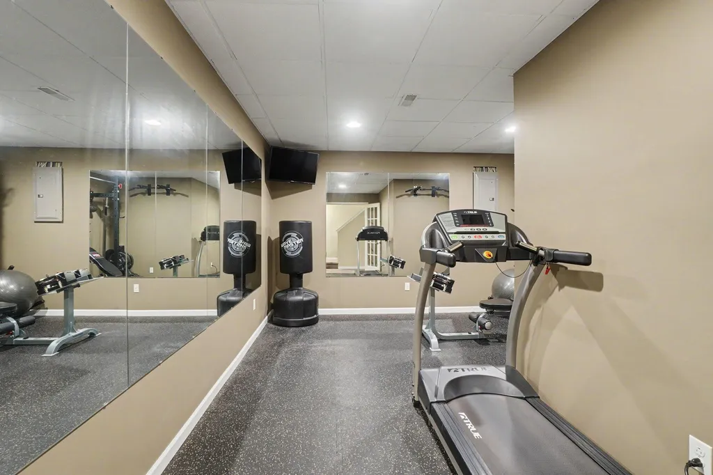 10719 Wood Ridge Drive Holland Charter Township MI 49464