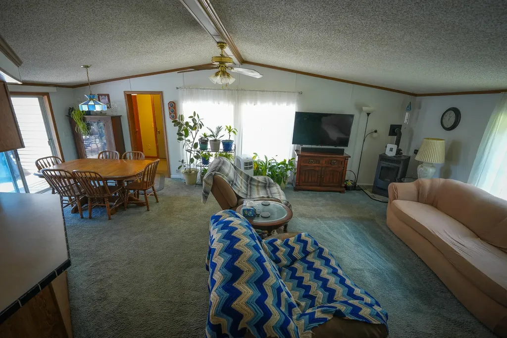 9339 Maple Hill Road Reynolds Township MI 49329