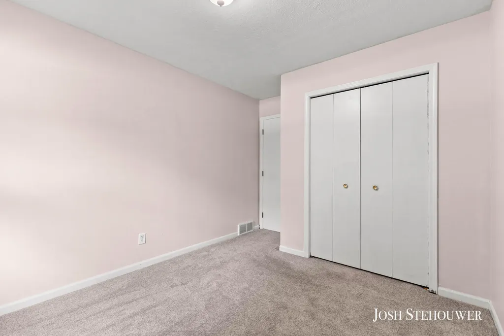 3776 Golf Circle Court Salem Township MI 49323