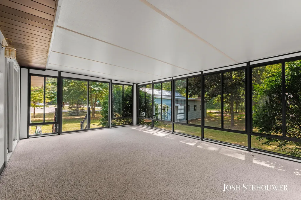 3776 Golf Circle Court Salem Township MI 49323