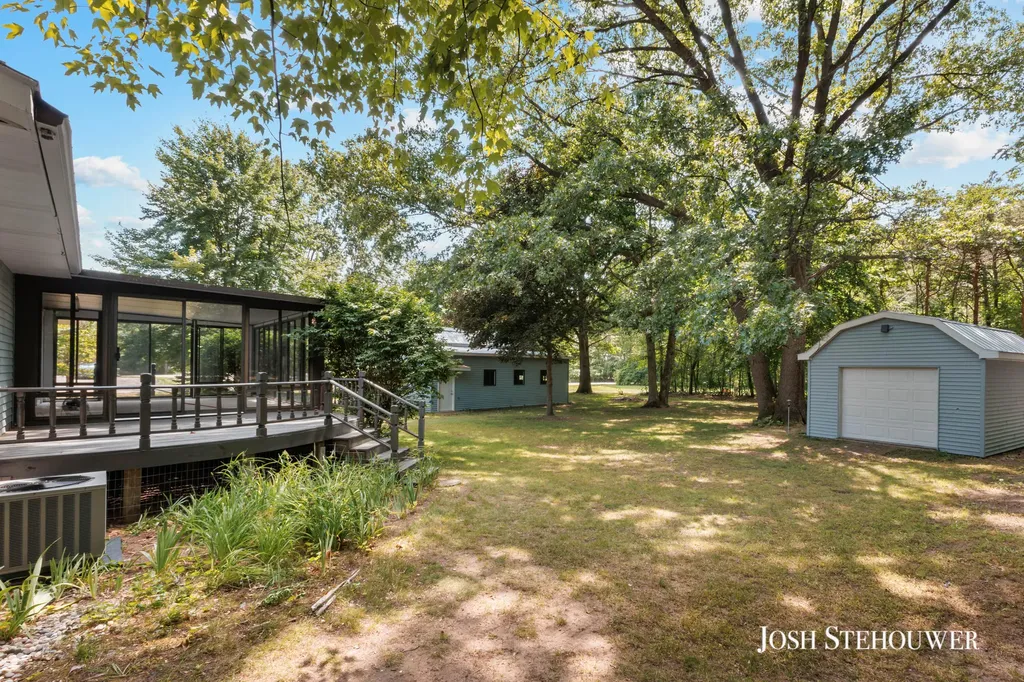 3776 Golf Circle Court Salem Township MI 49323