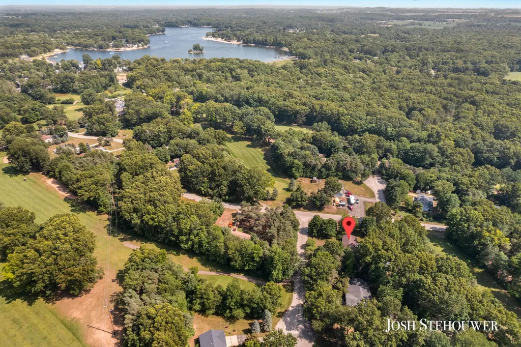 3776 Golf Circle Court Salem Township MI 49323