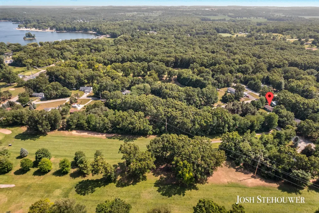 3776 Golf Circle Court Salem Township MI 49323