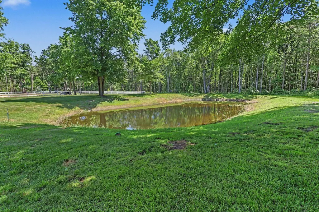 2932 S Maple Island Road Sullivan Township MI 49451