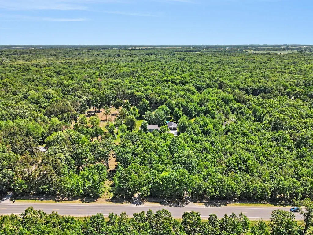 2932 S Maple Island Road Sullivan Township MI 49451