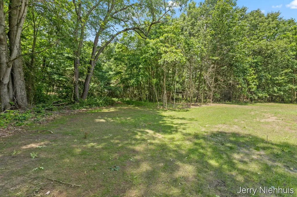 912 Blueberry Pine Court Cheshire Township MI 49010