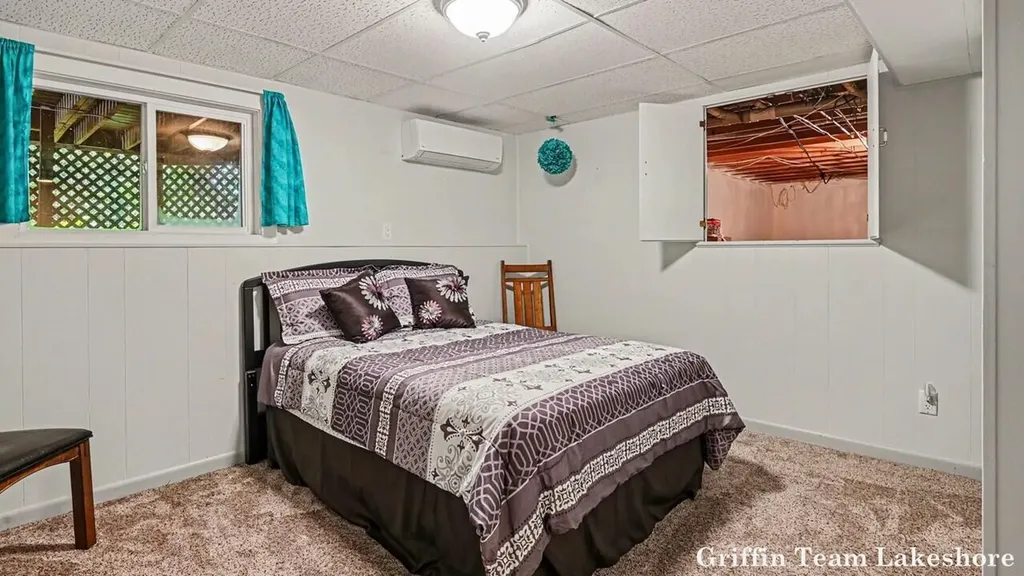 15911 Fendt Farm Drive Park Township MI 49424