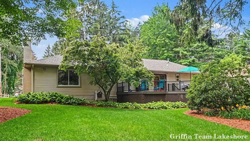15911 Fendt Farm Drive Park Township MI 49424