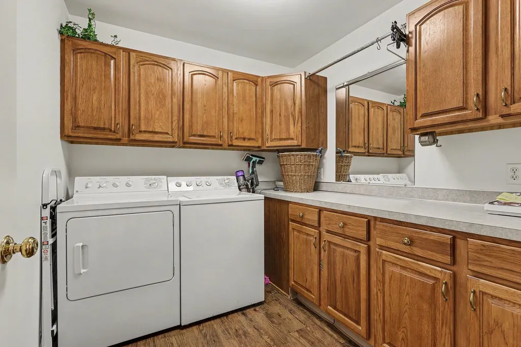 726 Glenvale Drive Coopersville City MI 49404