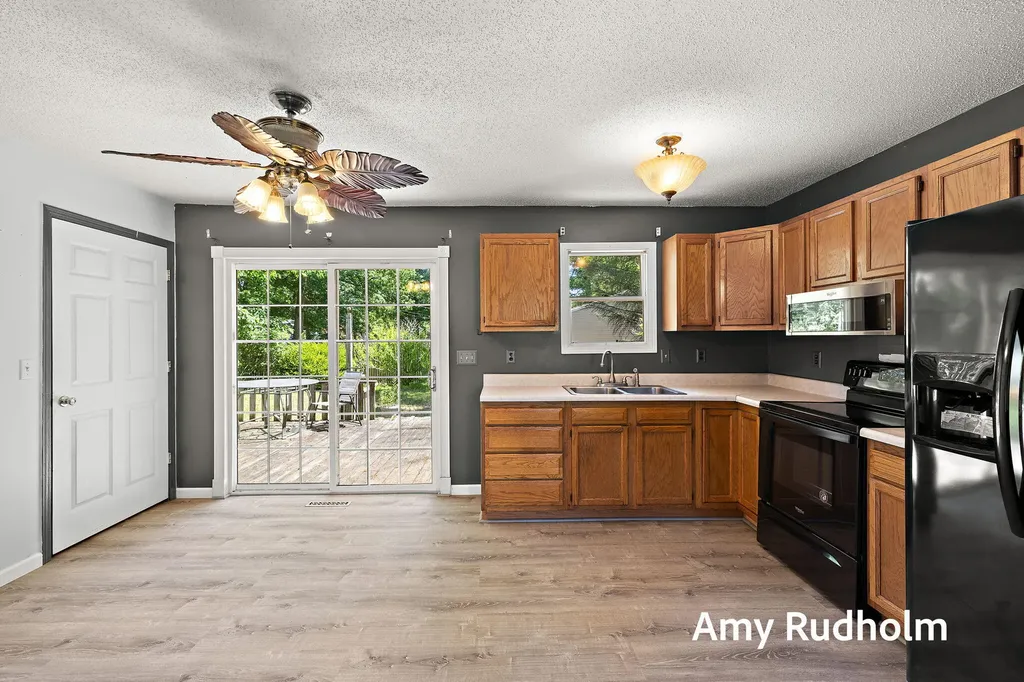 1150 Debaker Road Muskegon Charter Township MI 49442