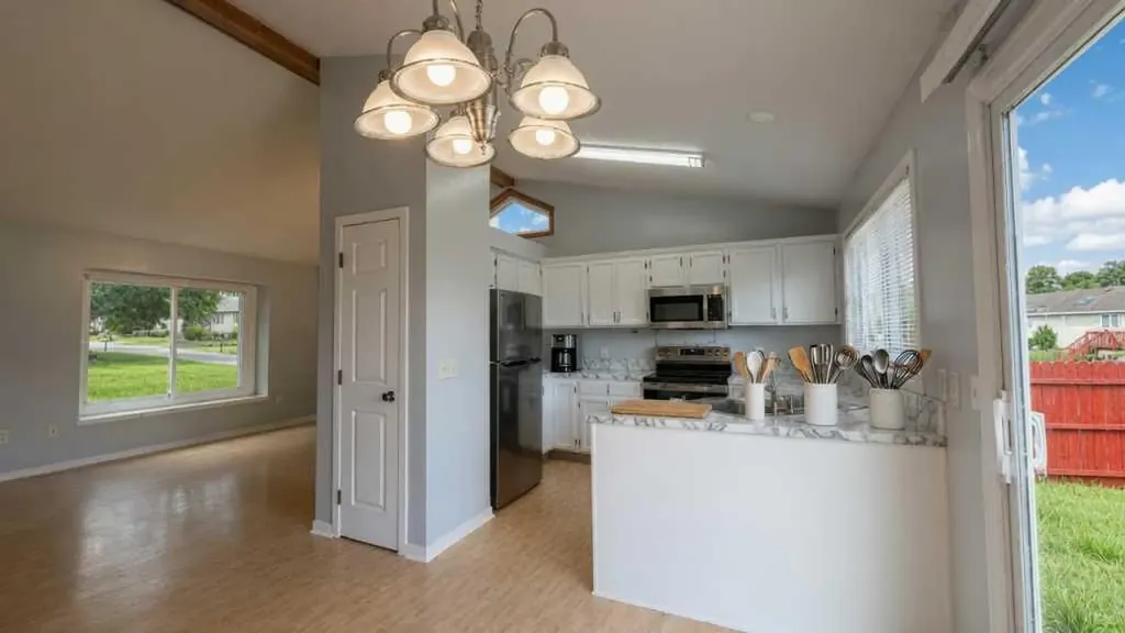 4614 Country Hill Drive SE Kentwood City MI 49512