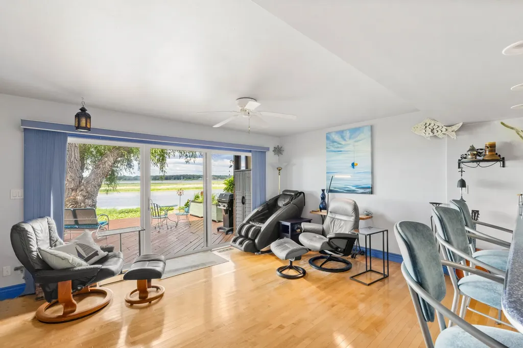 553 Gidley Circle Grand Haven City MI 49417