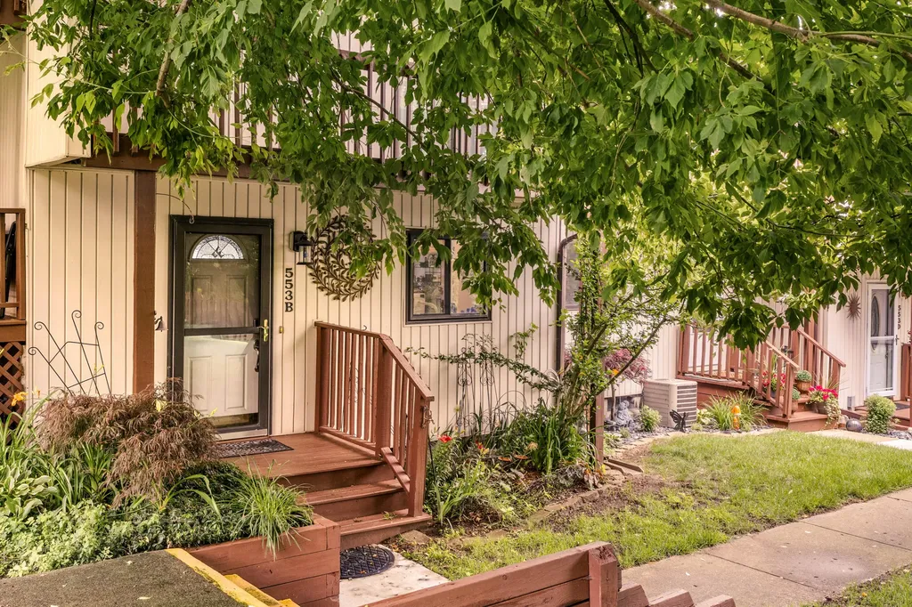 553 Gidley Circle Grand Haven City MI 49417