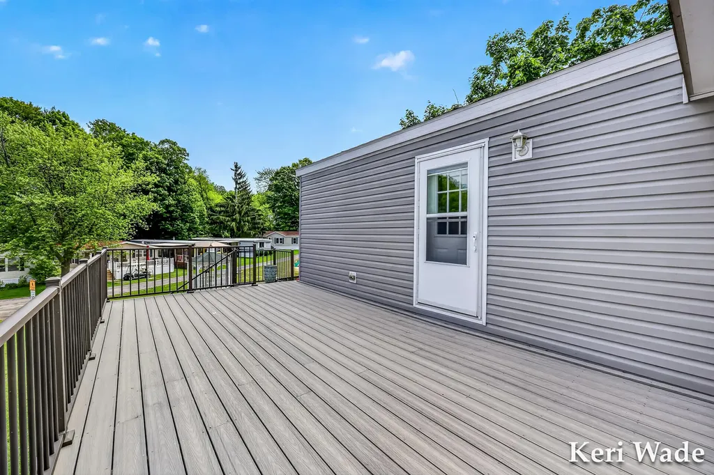6100 N Beaune Road Hamlin Township MI 49431