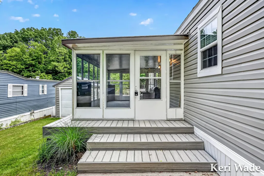 6100 N Beaune Road Hamlin Township MI 49431
