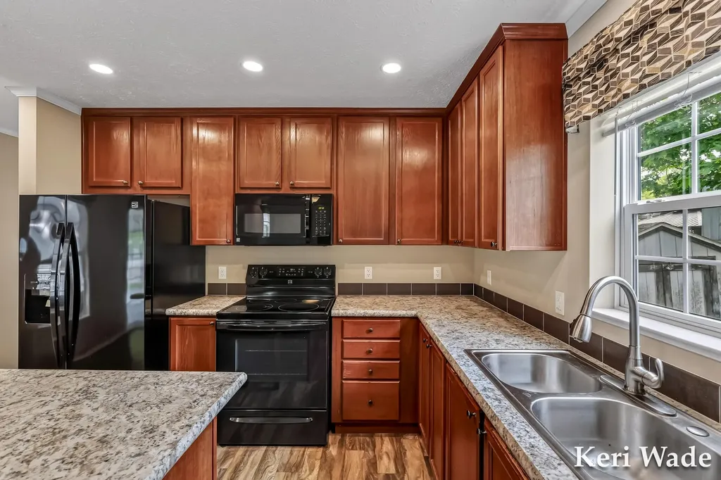 6100 N Beaune Road Hamlin Township MI 49431