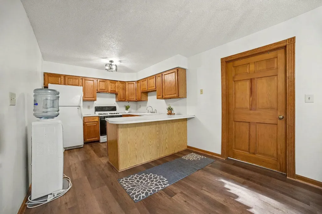 6473 Windwood Drive Fruitport Charter Township MI 49415