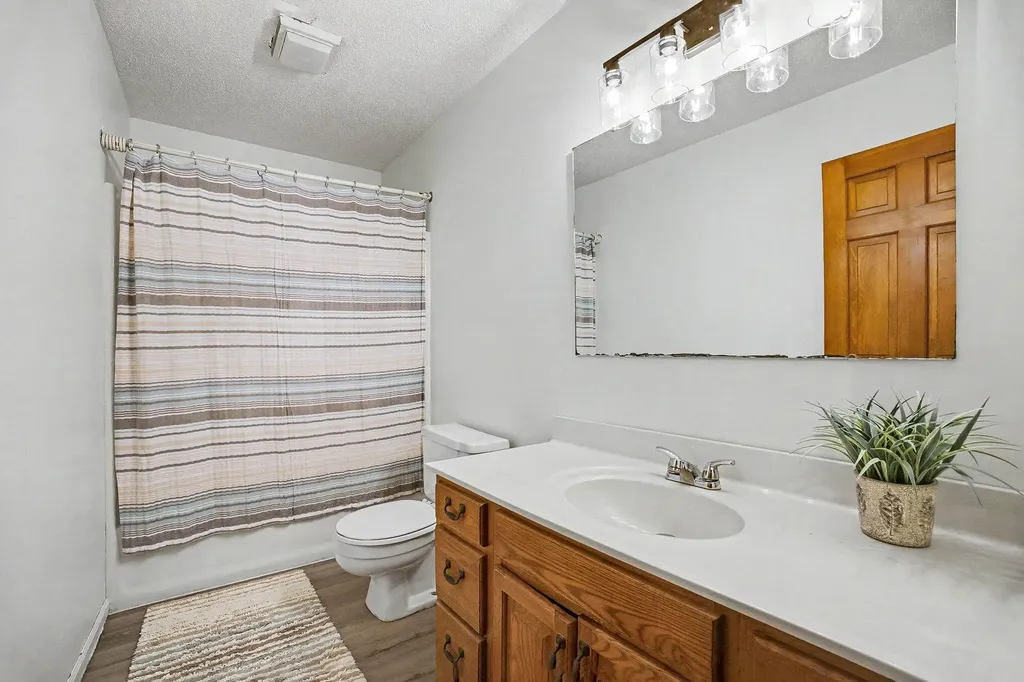 6473 Windwood Drive Fruitport Charter Township MI 49415
