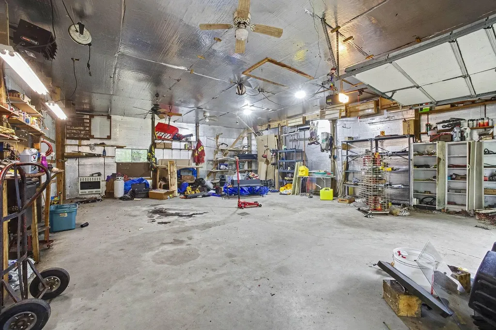 6473 Windwood Drive Fruitport Charter Township MI 49415