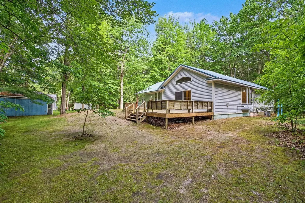 6473 Windwood Drive Fruitport Charter Township MI 49415