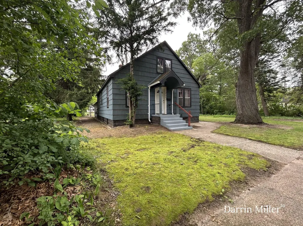 2508 Ninth Street Muskegon Heights City MI 49444