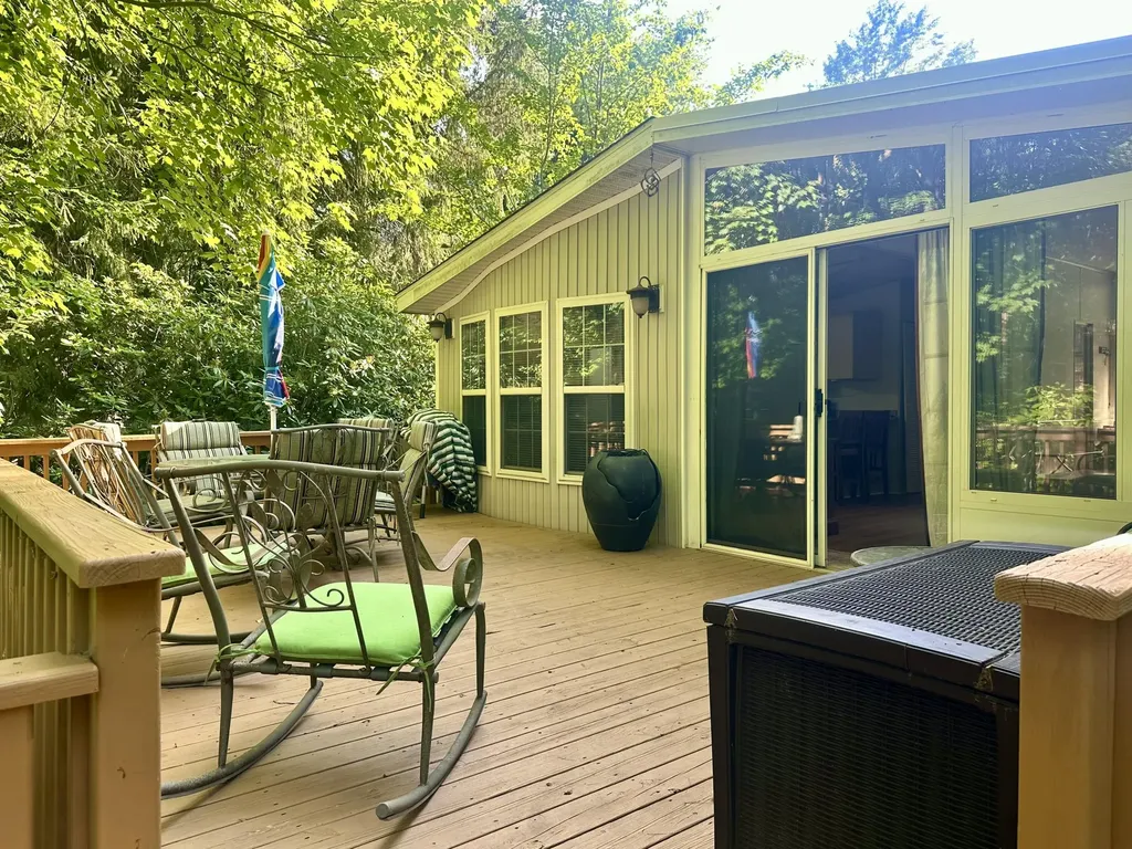 6473 Blue Star Highway Saugatuck Township MI 49453