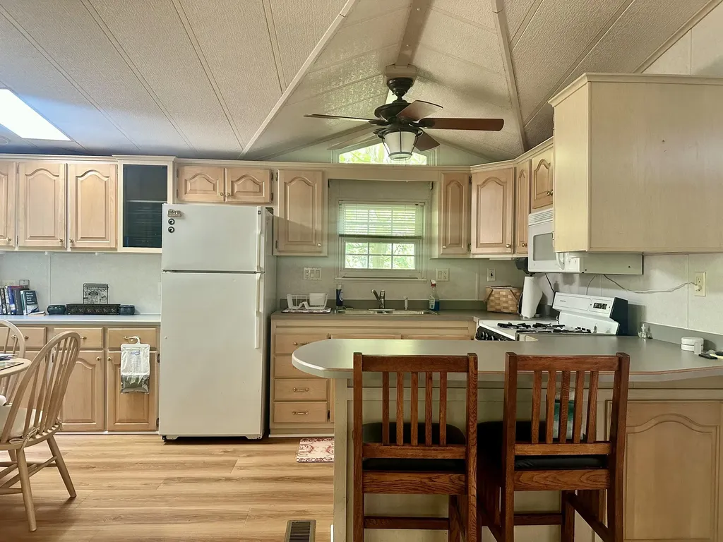 6473 Blue Star Highway Saugatuck Township MI 49453