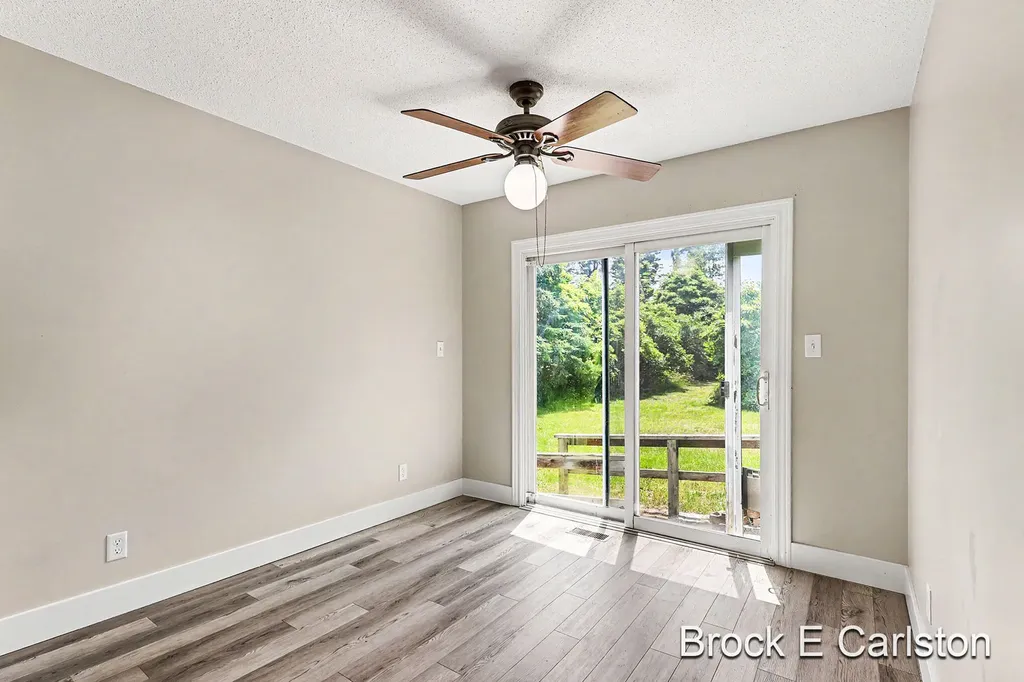 643 E Sternberg Road Norton Shores City MI 49441