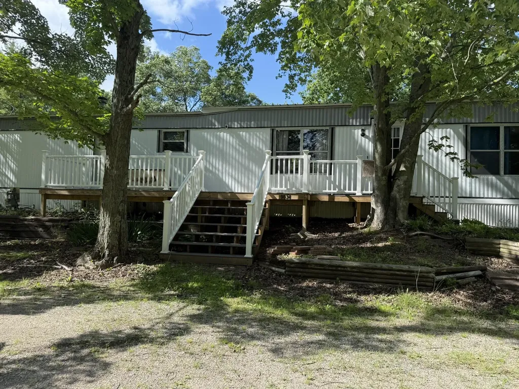 9034 E M 20 Newfield Township MI 49421