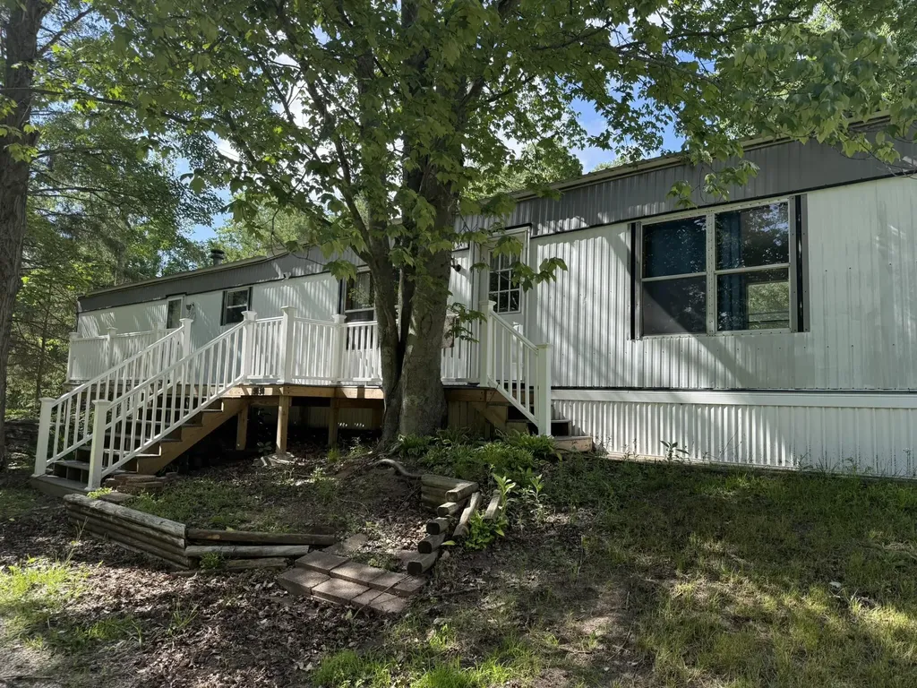 9034 E M 20 Newfield Township MI 49421