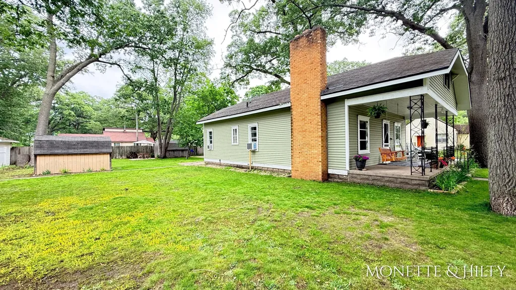 2108 Letart Avenue Muskegon City MI 49441