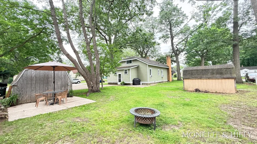 2108 Letart Avenue Muskegon City MI 49441