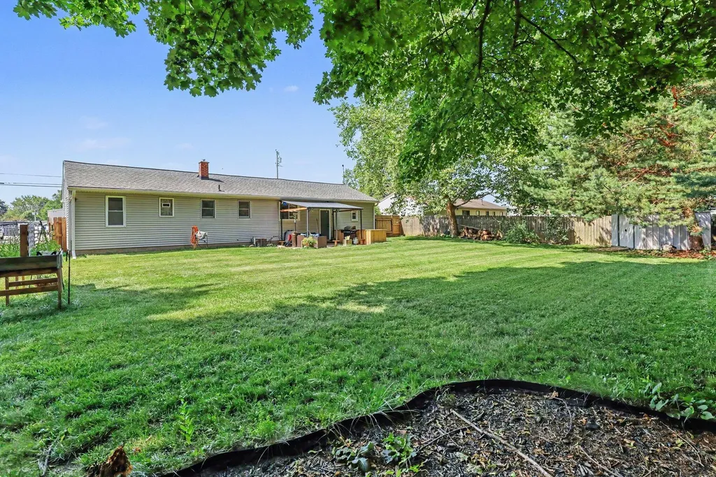 67 Gaines Street SE Gaines Charter Township MI 49548